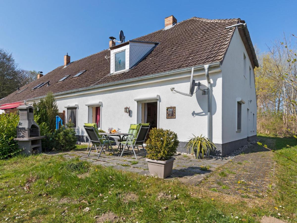 Elegant Apartment With Garden In Gingst Exteriér fotografie