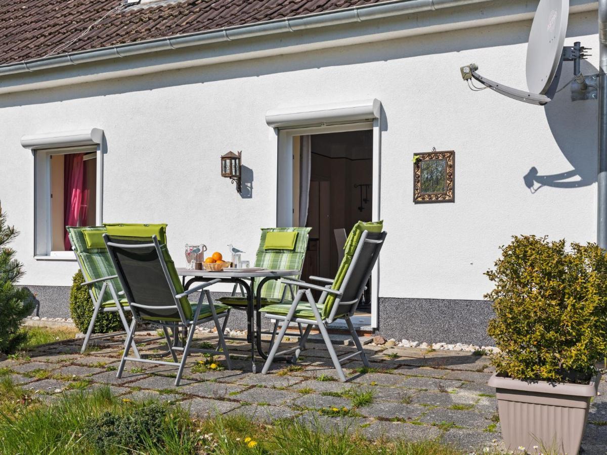 Elegant Apartment With Garden In Gingst Exteriér fotografie