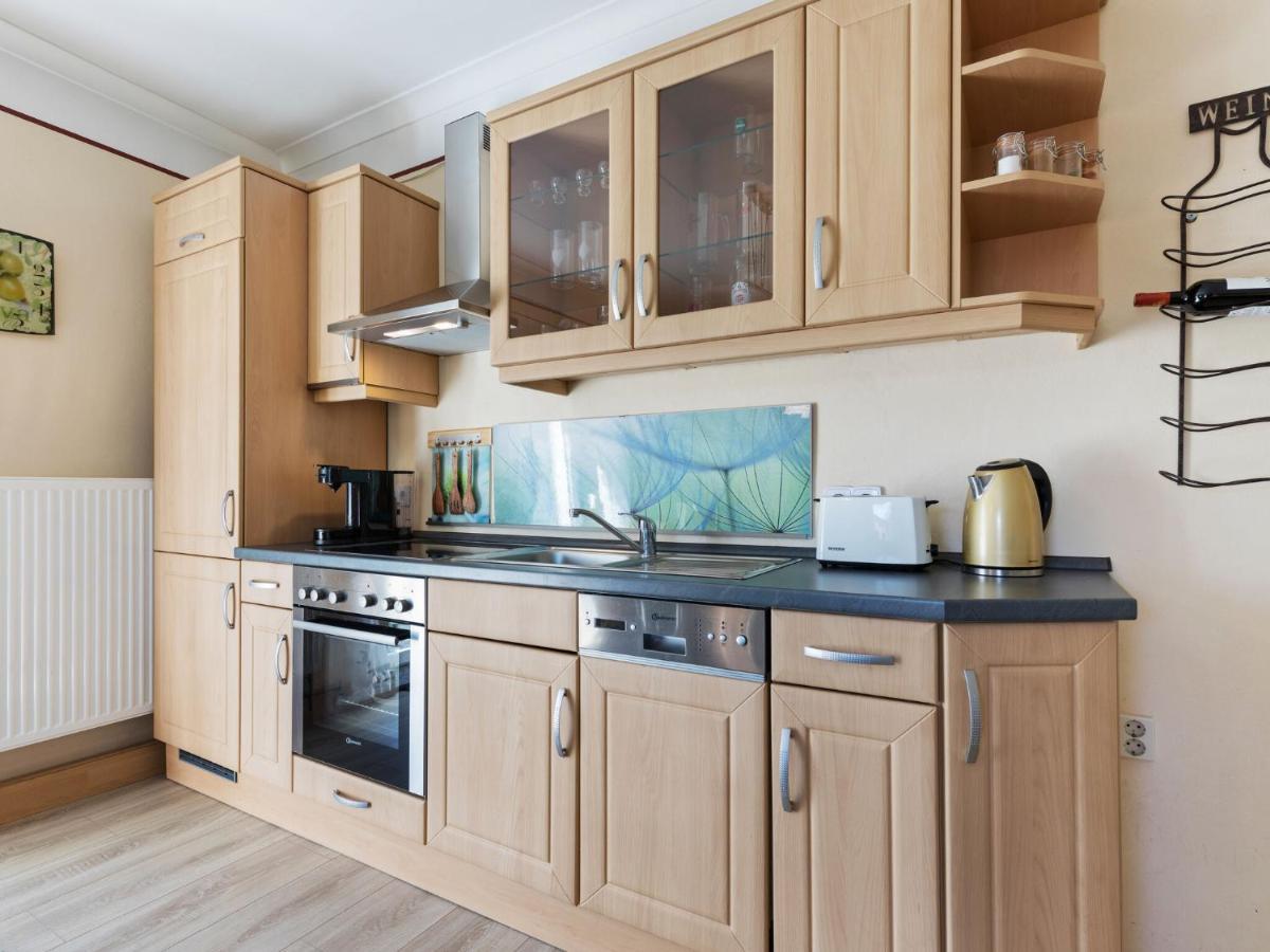 Elegant Apartment With Garden In Gingst Pokoj fotografie